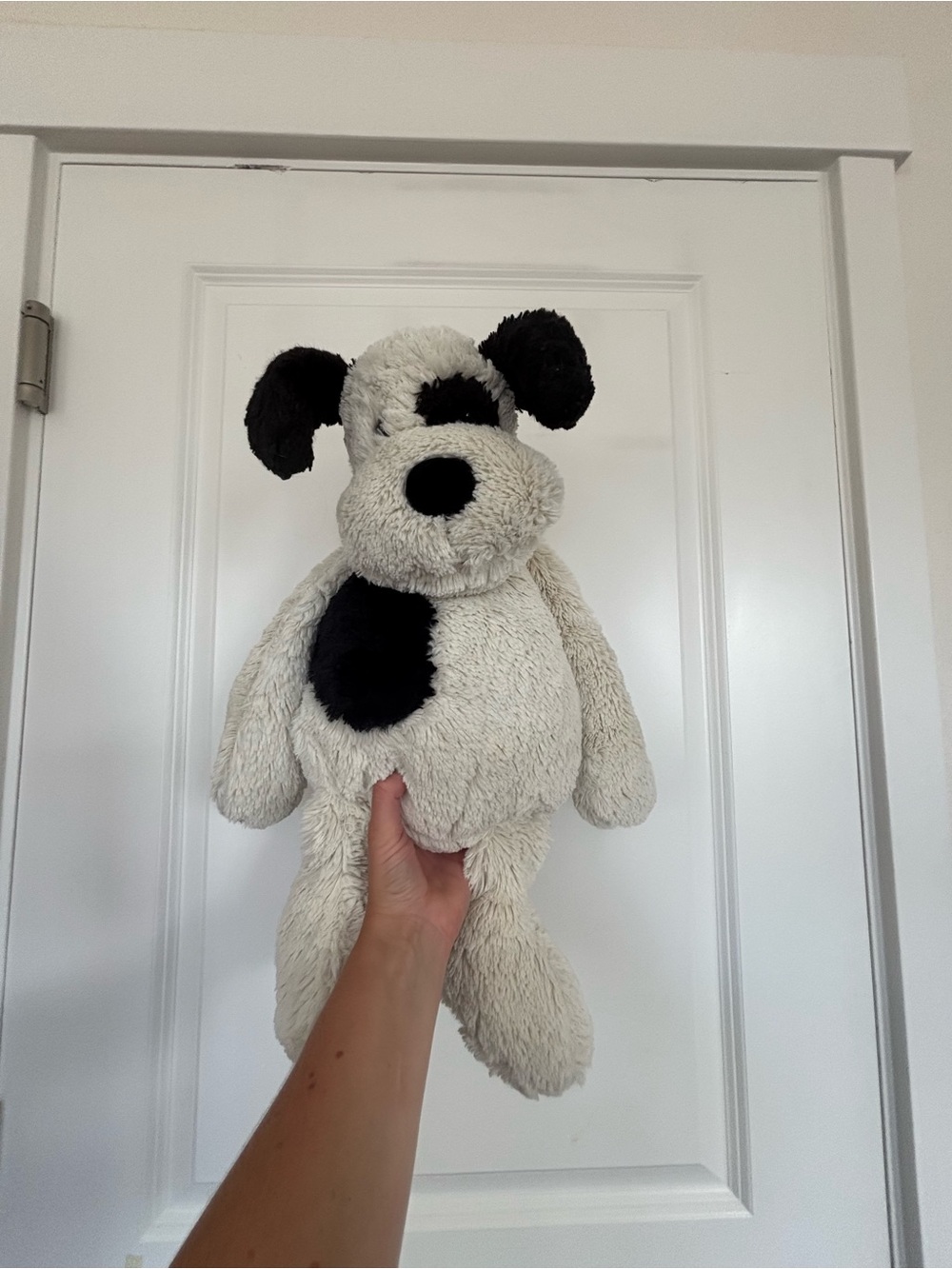 Jellycat Bashful Black & Cream Puppy large